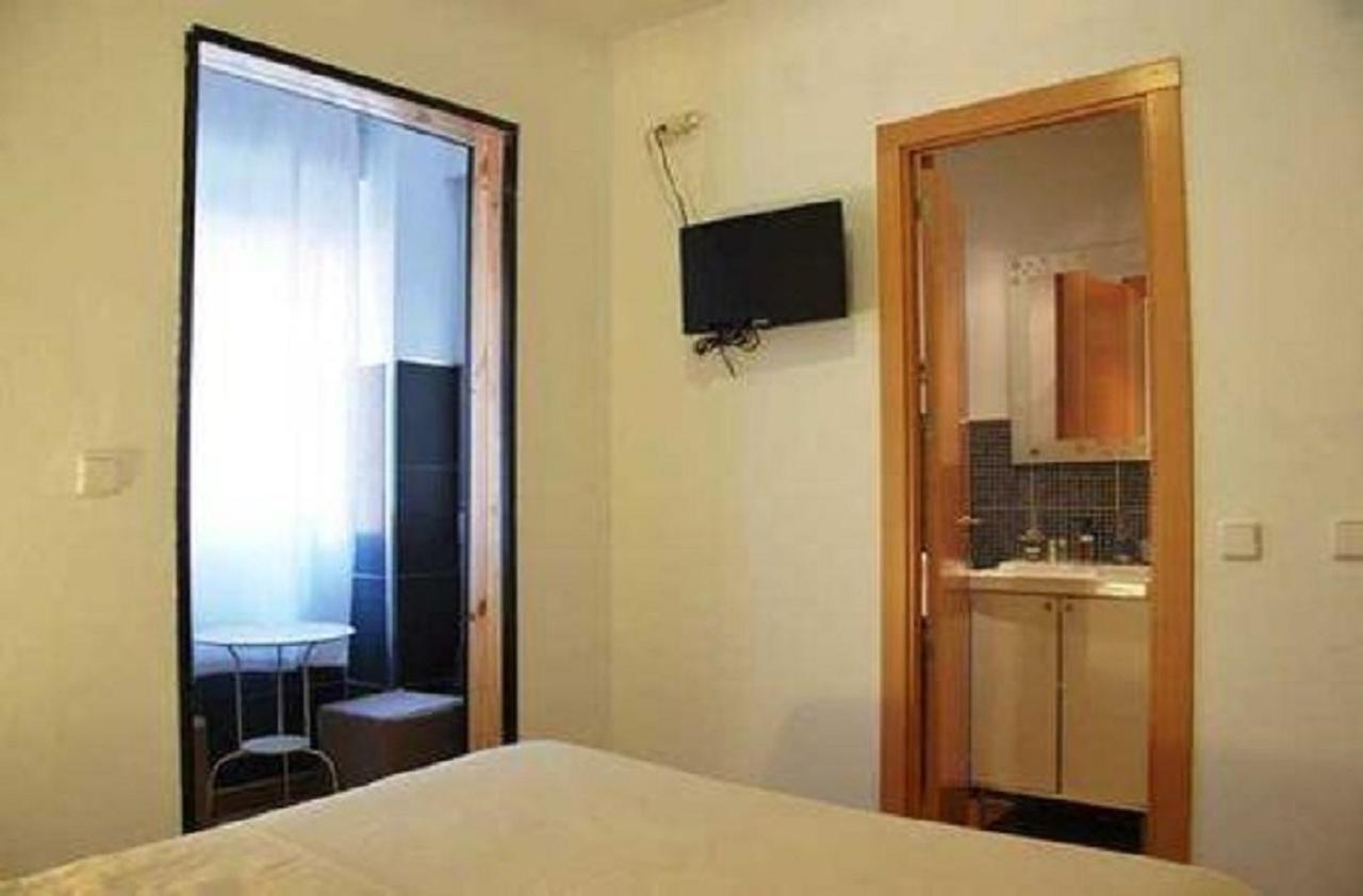 Alba1924 Bed & Breakfast Madrid Bagian luar foto